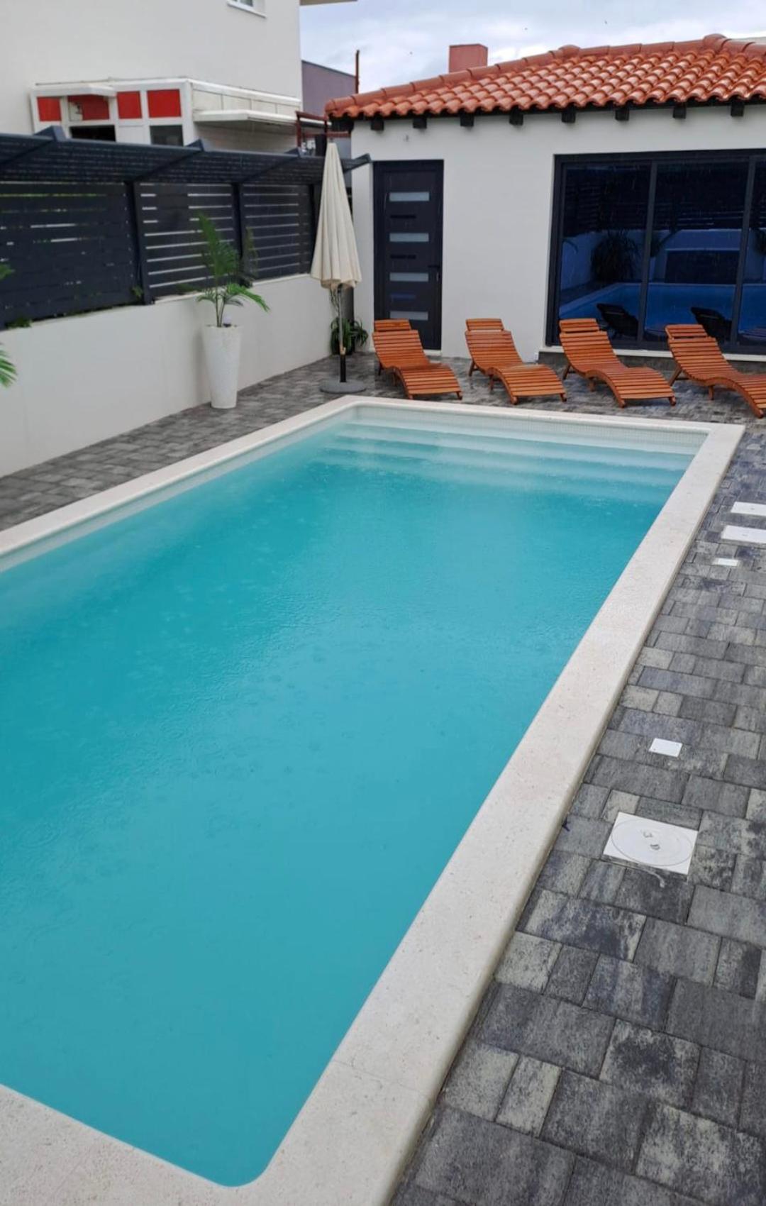 שיבניק Apartman Dawidh מראה חיצוני תמונה